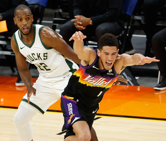 沃尔罚球绝杀雄鹿，活塞取得两连胜的简单介绍